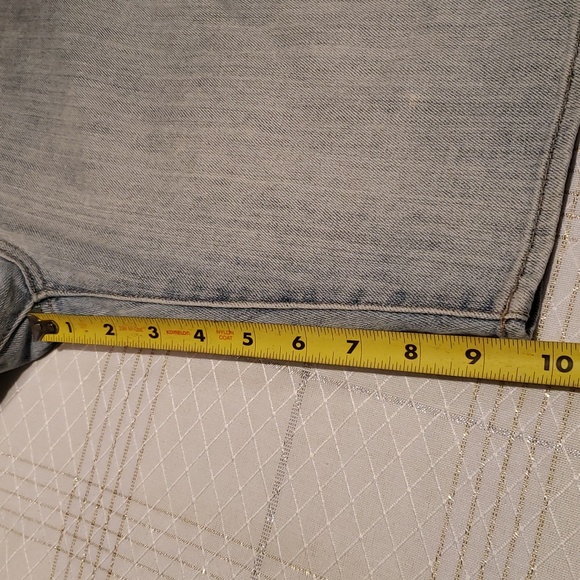 ARTICLES OF SOCIETY nwot NANCY Bermuda Jean Shorts Paint Distressed Women's 31 - Picture 14 of 16